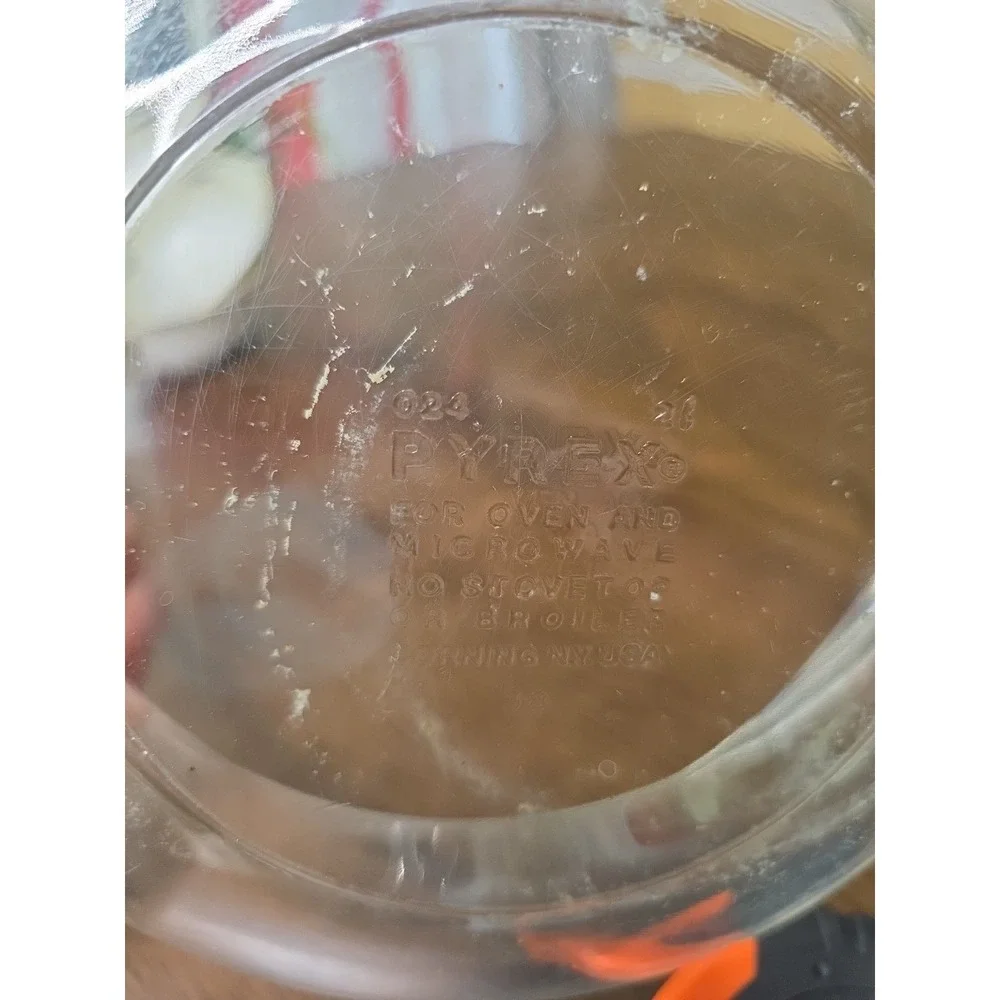 Vintage Pyrex #024‎ Clear Glass 2 Qt. Round 8 1/2